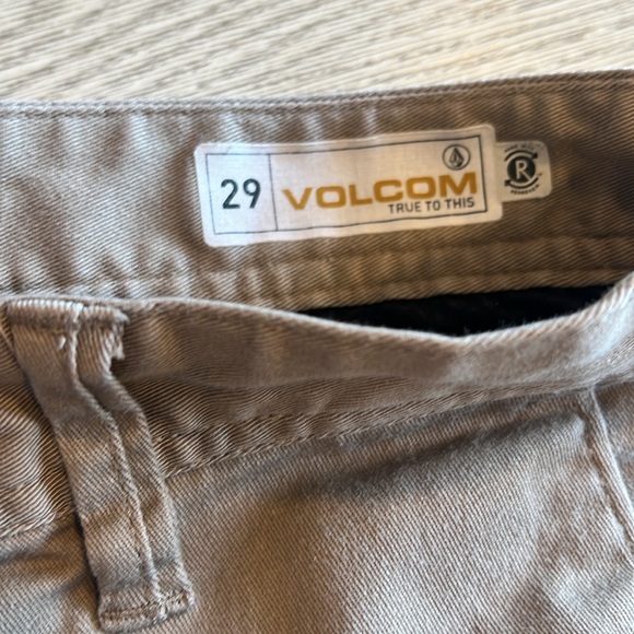 Volcom men’s khakis - Picture 3 of 5